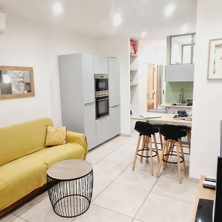 Plein De Charme - Hyper Centre Ajaccio (Corsica)