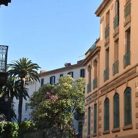 Plein De Charme - Hyper Centre Appartement